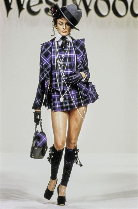 Vivienne Westwood Fall 1994 Ready-to-Wear Fashion Show | Вдохновленные ...