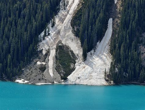 Spectacular Views of Peyto Glacier and Peyto Lake - The Gate