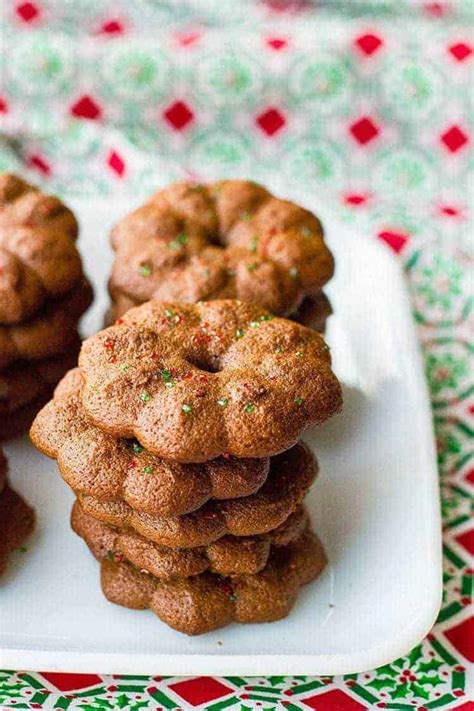 Cookie Press Gingersnap Cookies - The Kitchen Magpie