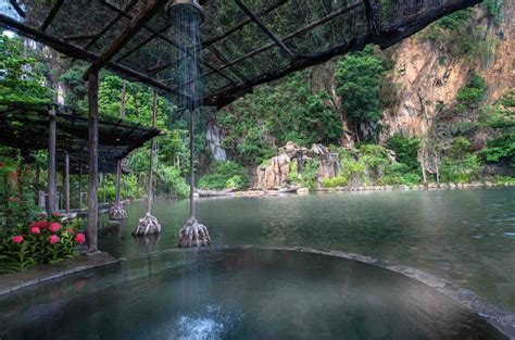 Experience Unique Cave Dining At The Banjaran Hotsprings Retreat