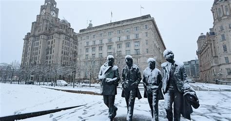 Met Office issues further weather warning as snow and ice continue to hit Liverpool - Liverpool Echo