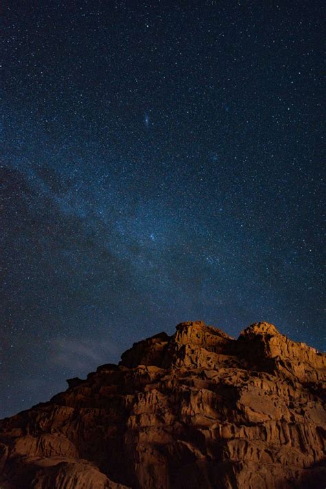 Wadi Rum desert: sleeping under a million stars - Enrico Pescantini