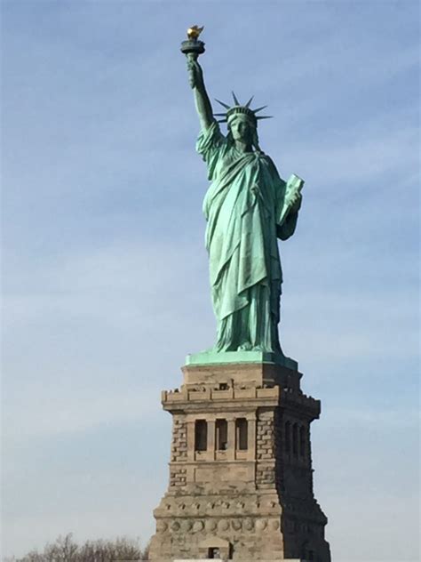 The Statue Of Liberty, New York, 93m - Infy world