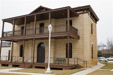 Robertson County Retired Jail | Texas County Courthouses