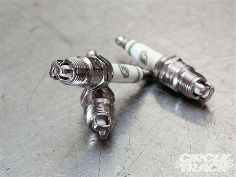 Racing Spark Plugs - How to Choose the Right Plugs For Your Racer ...