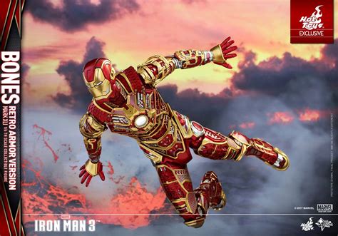 Iron Man 3 - Mark XLI Bones Armor Retro Color Figure by Hot Toys - The Toyark - News