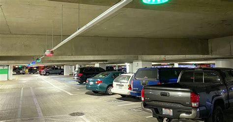 Best Indianapolis Airport and Parking Review | Parking Cupid