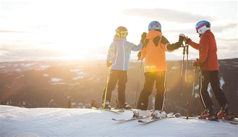 The Norwegian Obsession with Skiing - Life in Norway