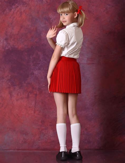 Cute Uniform Outfits - Photos