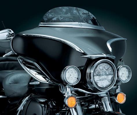 Windshield Trim, Harley (Chrome or Black)