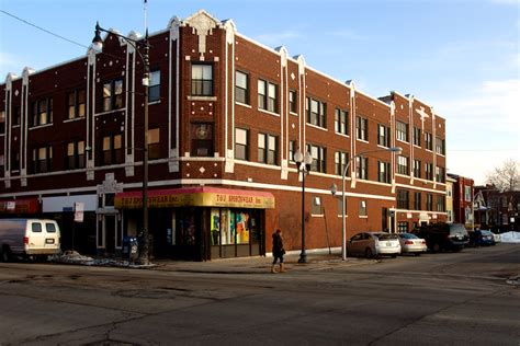 » A Walking Tour of Albany Park’s Corner Buildings | Chicago Patterns