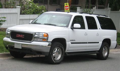 2003 GMC Yukon XL 4-Door 1500 4WD SLT