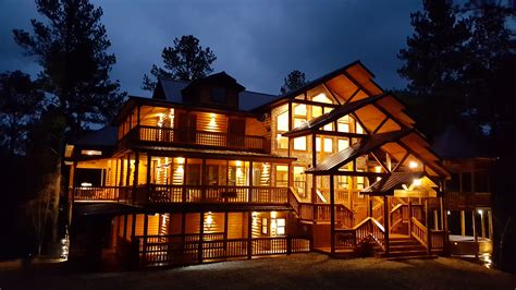 Luxury Cabins In Beavers Bend, Large Cabin in Broken Bow