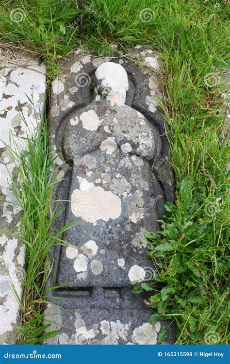 Very Old Grave Marker in Island Churchyard Stock Photo - Image of marker, cemetery: 165315598