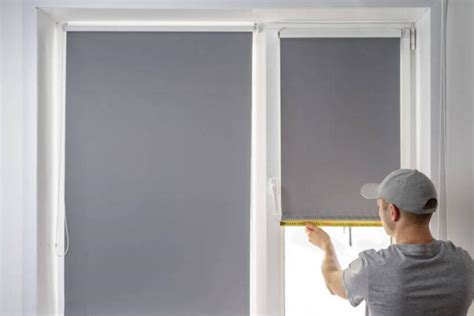 8 Tips For Choosing Blackout Blinds - DIY to Make