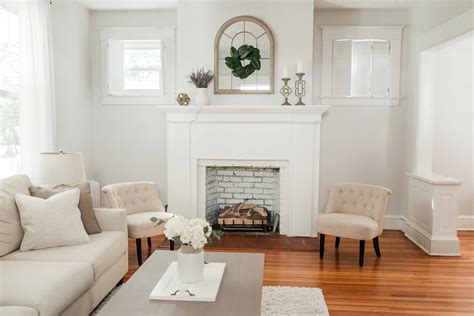 Craftsman Living Room Makeover | Virginia Wedding Photographer | Audrey Rose Photography