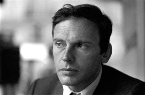 Jean loui trintignant - Interdetermination