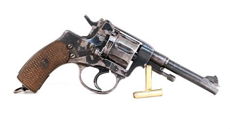 Weirdest Wheelgun of the World Wars: Soviet M1895 Nagant Revolver - The Armory Life