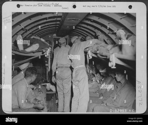 Douglas c 47 interior hi-res stock photography and images - Alamy