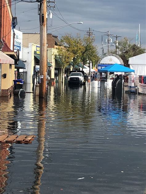 Flooding in downtown Annapolis closes Spa Creek Bridge, Compromise Street - Capital Gazette ...