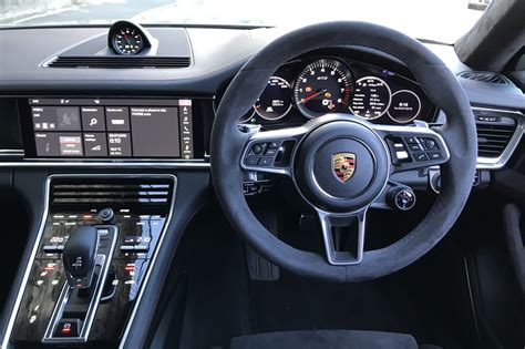 Porsche Panamera Interior | Cabinets Matttroy