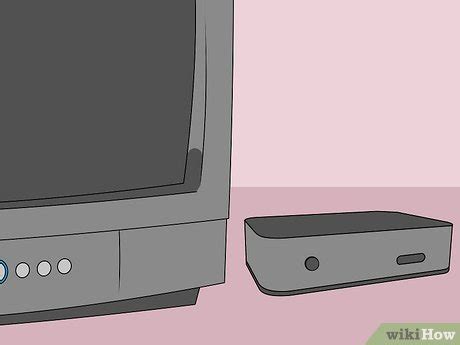 How to Set up a DTV Digital Converter Box and Antenna