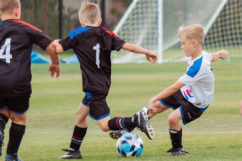 Top 7 Tips to Make Football Training Fun for Kids - Soccer Supplement®