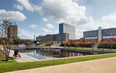 Erasmus University Rotterdam (Университет Эразма в Роттердаме) (Роттердам, Нидерланды) - как ...