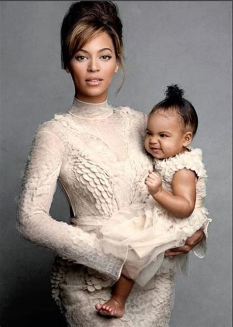 Desde pequeña, Blue Ivy Carter fue vestida al igual que su madre ...