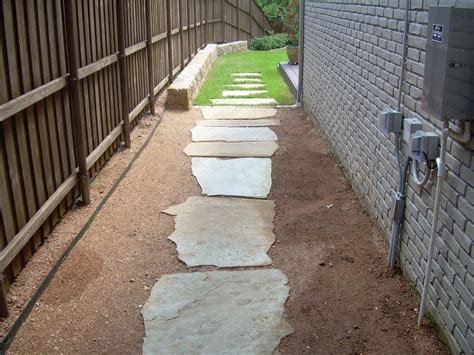 side walkway? | Decomposed granite, Garden stepping stones, Walkways paths