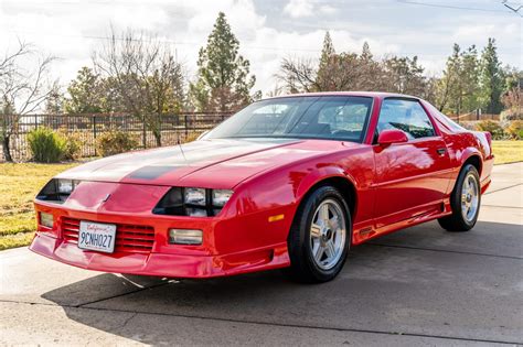 3,800-Mile 1992 Chevrolet Camaro RS 25th Anniversary Edition for sale on BaT Auctions - closed ...