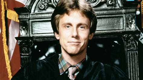 'Night Court' judge Harry Anderson mourned by comics, co-stars - TODAY.com