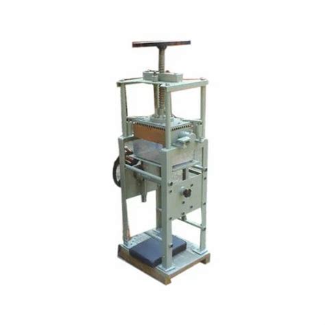 Chalk Making Machine - Semi Automatic Chalk Making Machine Manufacturer from Ghaziabad