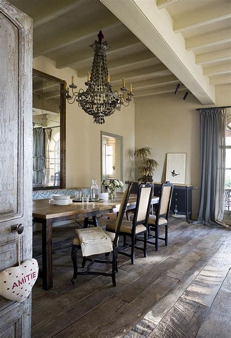 Decorating with a Vintage Farmhouse Inspiration