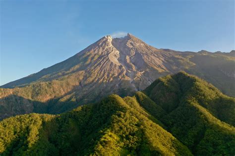 Mount Merapi Wallpapers - Wallpaper Cave