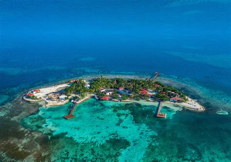 Everything You Need to Know About the Belize Barrier Reef