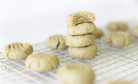 Healthy Eggless Peanut Butter Cookies | My Vegetarian Family