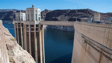 Lake Mead Hoover Dam water levels - MarnaShazil