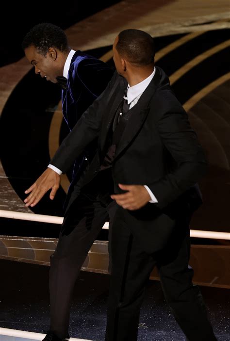 Will Smith slammed for NOT apologizing to Chris Rock in Oscars ...