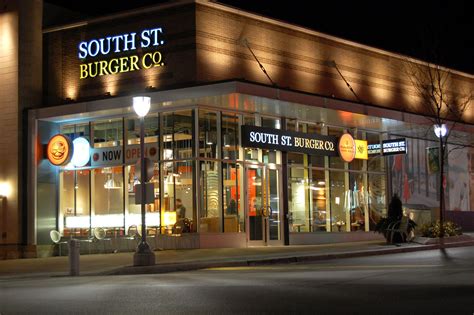 South Street Burger | Retail architecture, Commercial real estate, Architecture