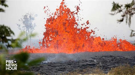 WATCH LIVE: Kilauea volcano erupts in Hawaii - YouTube