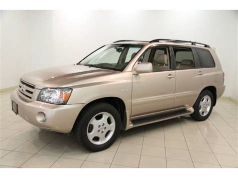 2004 Toyota Highlander Limited V6 4WD Data, Info and Specs | GTCarLot.com