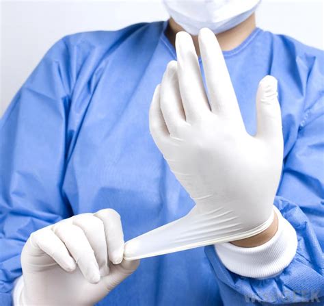 The Medical Journal: The importance of wearing medical gloves