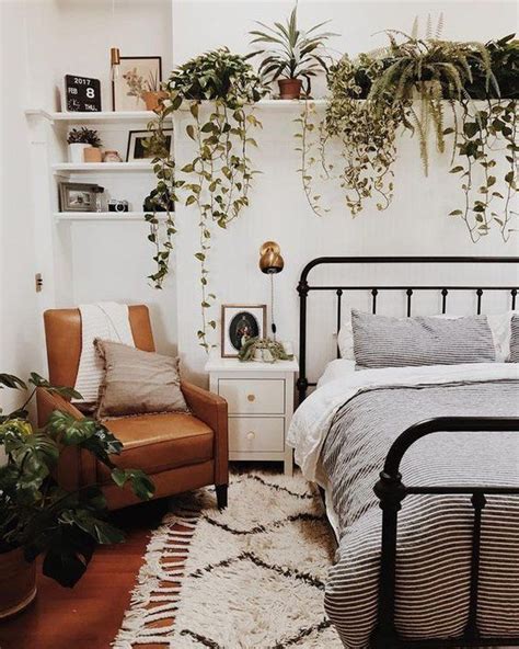 Hotline: Declutter Your Small Bohemian Bedroom | Bedroom decor, Home decor, Room inspiration