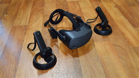 HP Reverb Review – An Impressive Headset Stuck with Windows VR Controllers