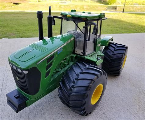 Ertl John Deere 12 Lights And Sounds Tractor | Shelly Lighting