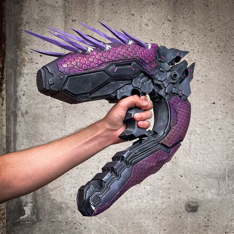 3D file Halo Needler Prop Replica Halo 3 Halo 4 Cosplay 😇 ・3D printing design to download・Cults