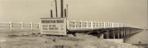 The original Causeway Bridge across Lake Pontchartrain from the New Orleans suburban Southshore ...