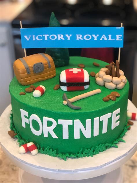 Fortnite Birthday cake. | Kids cake, Birthday food, Birthday cake