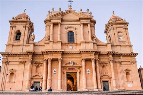 10 Best Things To Do in Noto, Sicily - Julia's Album